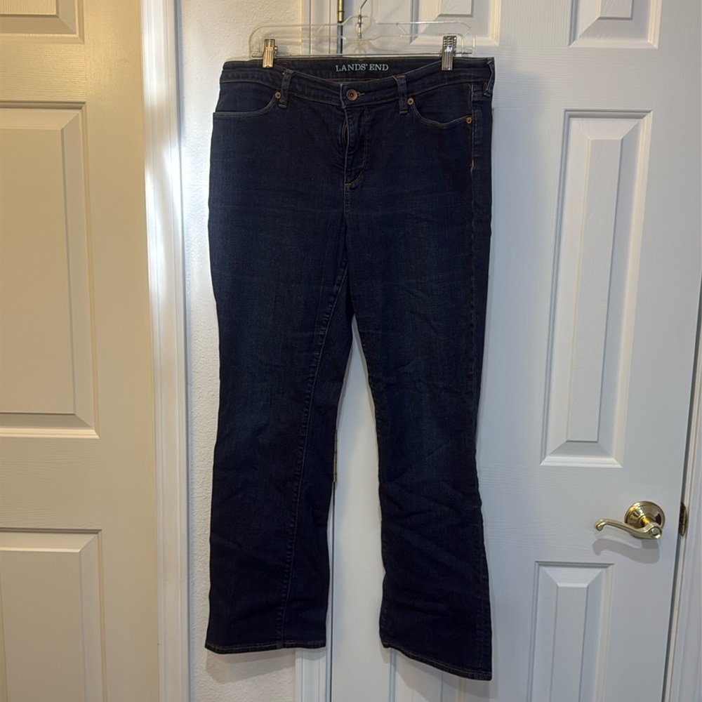 Lands’ End Bootcut Jeans. Size 12.